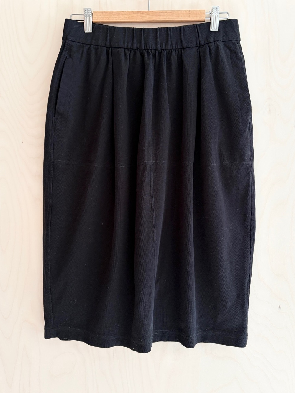 Uniqlo U Black Knit Midi Skirt